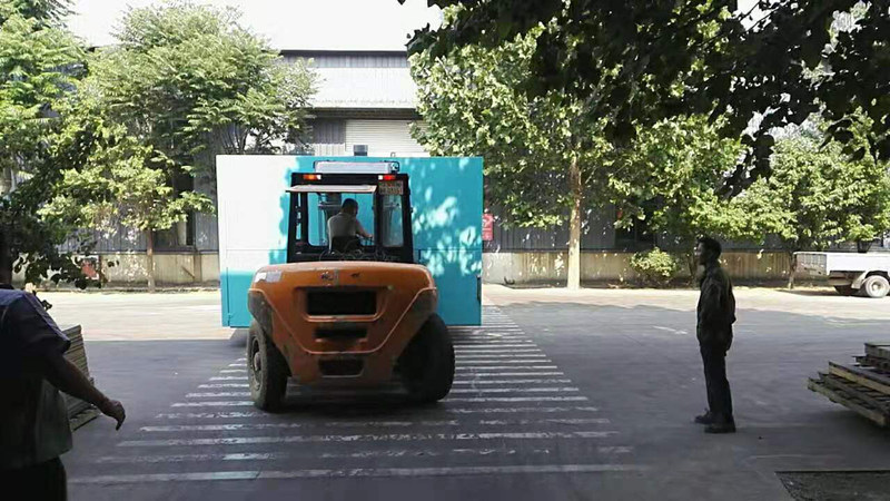 戳我试试